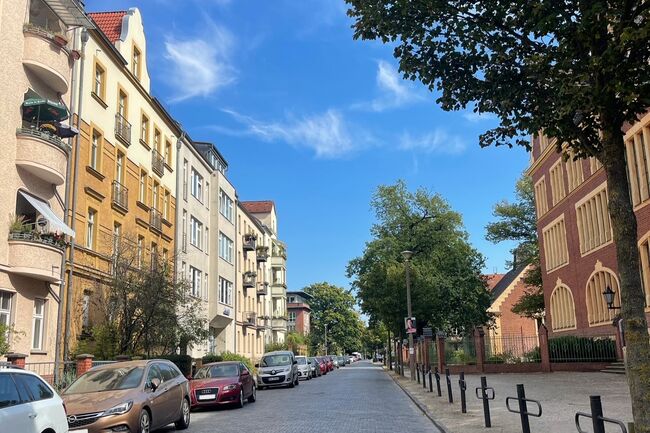 Straßenansicht