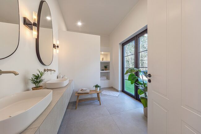 Badezimmer EG
