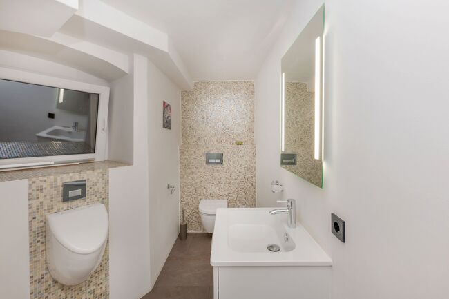 Gäste Toilette