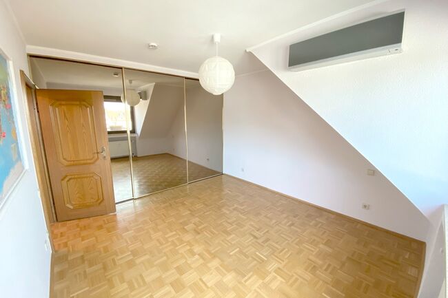 92492279_Schlafzimmer B
